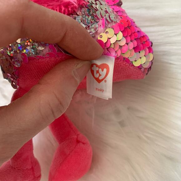 Ty Flippables Set of 2 Flip Sequin Pinky Flamingo and Payton Penguin - Picture 6 of 7